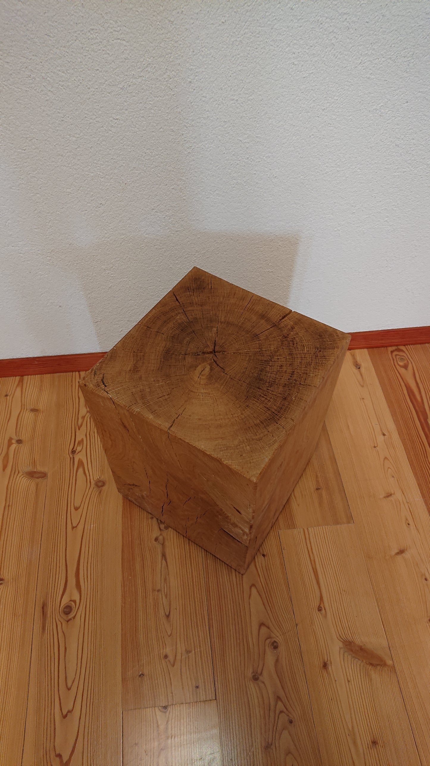 Sitzhocker Oslo – Massivholz Eiche | Handgefertigter Holz-Hocker