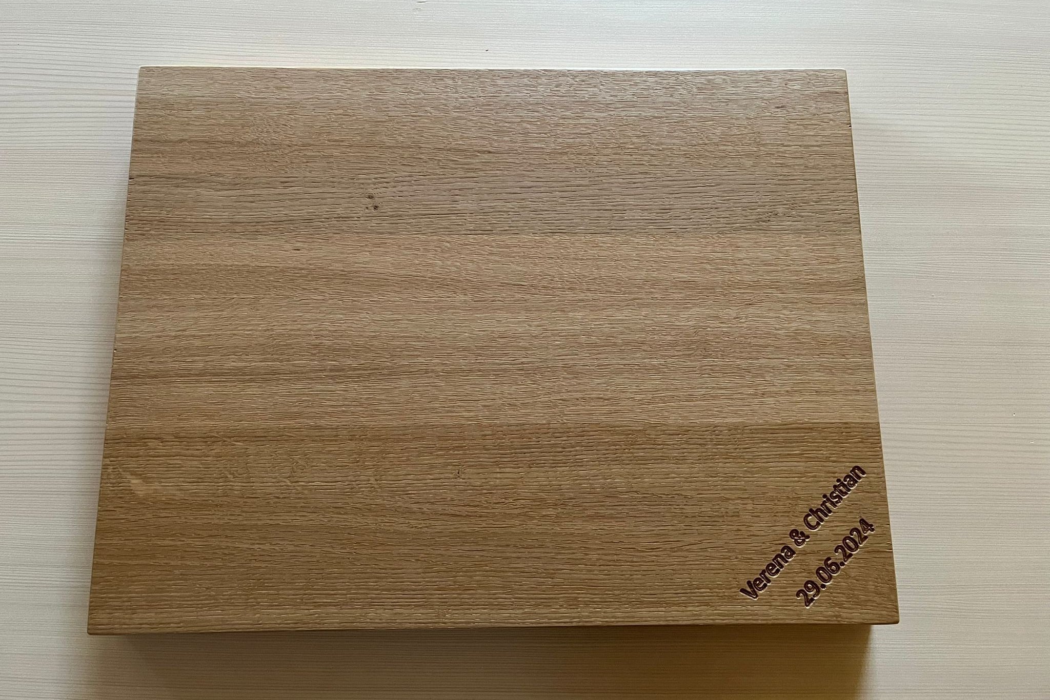 Maui Edition – Individuelle Schneidebretter aus Massivholz | Maßgeschneiderte Sonderanfertigung