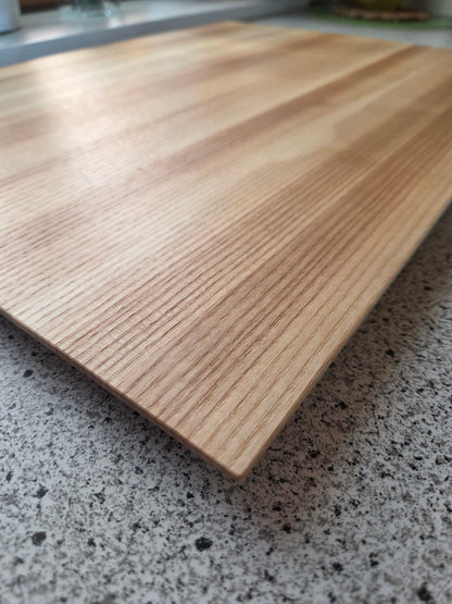 Schneidebrett Mallorca Massivholzbrett mit Designkante