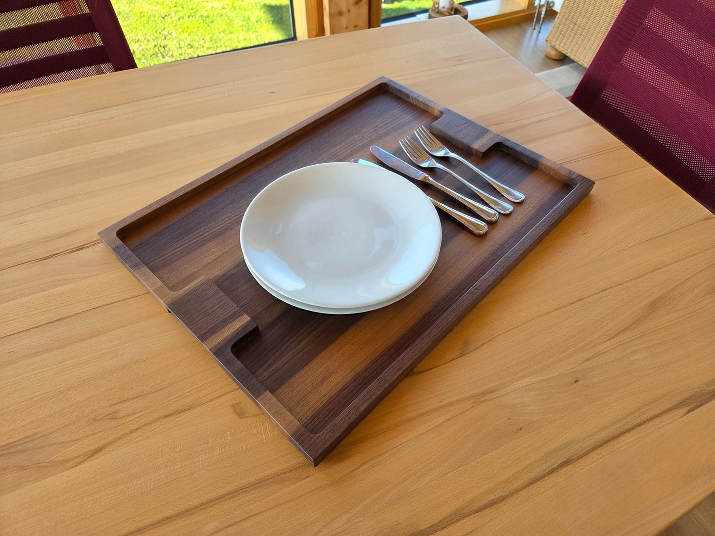 Serviertablett Capri aus Massivholz – stilvoll und praktisch