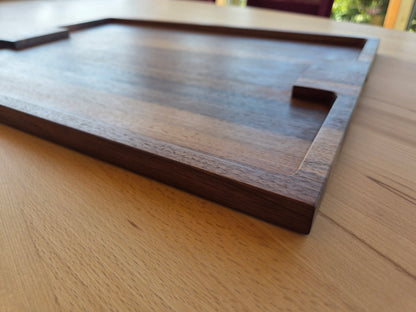 Serviertablett Capri aus Massivholz – stilvoll und praktisch