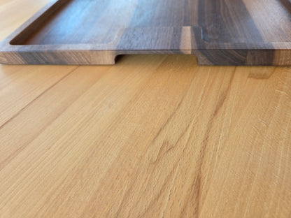 Serviertablett Capri aus Massivholz – stilvoll und praktisch
