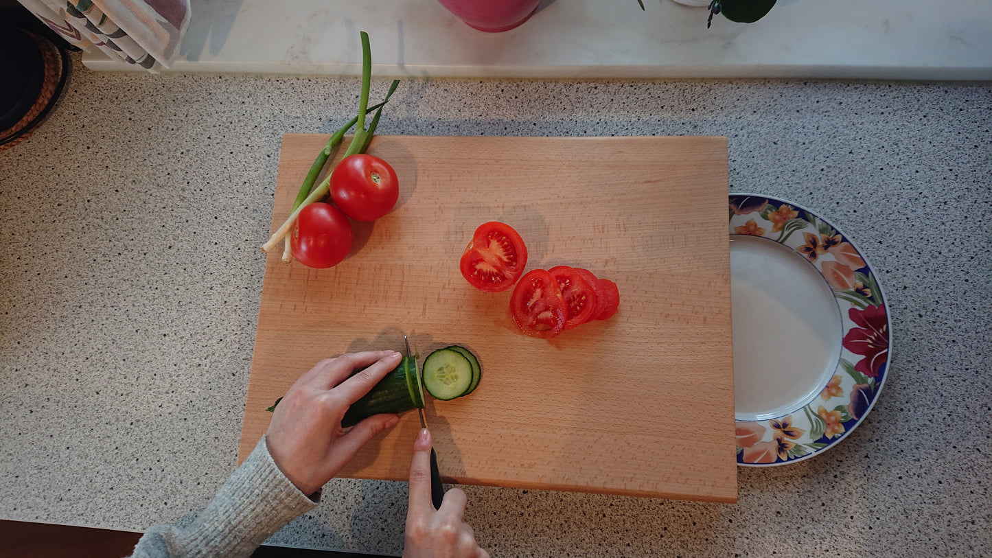 Schneidebrett Aruba Massivholzbrett mit Teller Auffangsystem