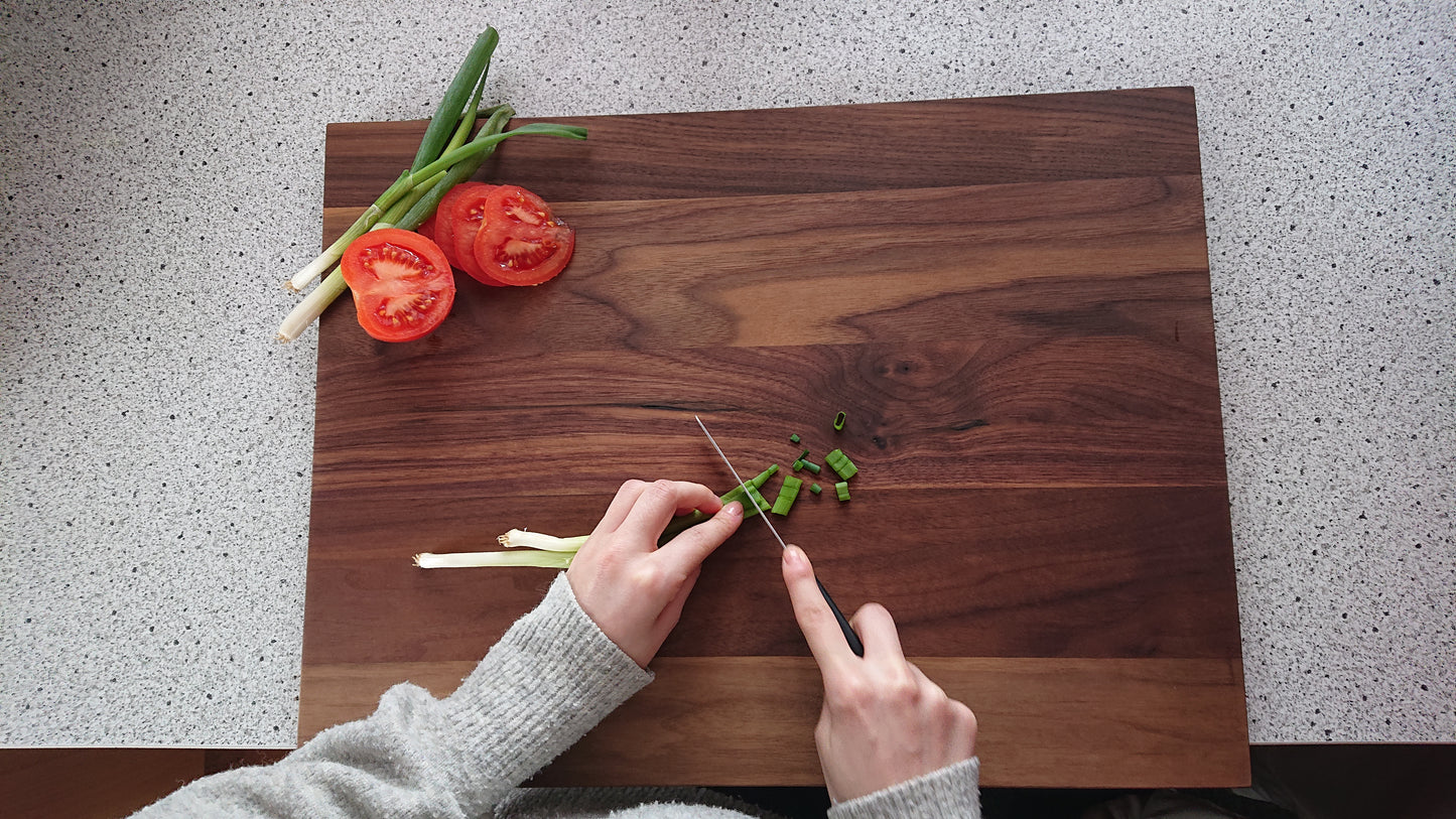 Madeira Handgefertigtes Schneidebrett aus Massivholz