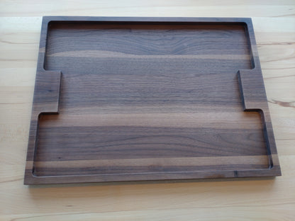 Serviertablett aus Massivholz