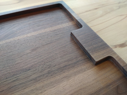 Serviertablett aus Massivholz