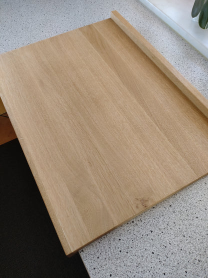 Backbrett Kreta Massives Arbeitsbrett mit zwei Anschlagkanten