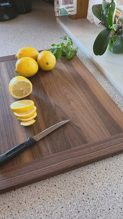 Schneidebrett Corsica – Massives Holzbrett mit beidseitiger Hirnholzleiste | Einzigartig & Naturbelassen