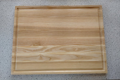 Schneidebrett Santorini Massives Holzbrett mit Saftrille