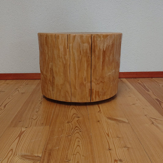 Sitzhocker „Stockholm“ aus Esche, Vorderansicht, geölte Oberfläche